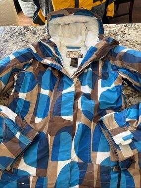 Roxy Kids Blue, Brown & White Geometric Hooded Puffer Jacket